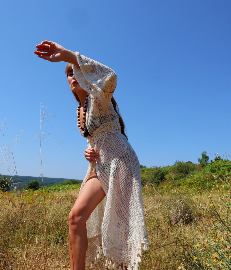 RHAPSODY LACE KAFTAN