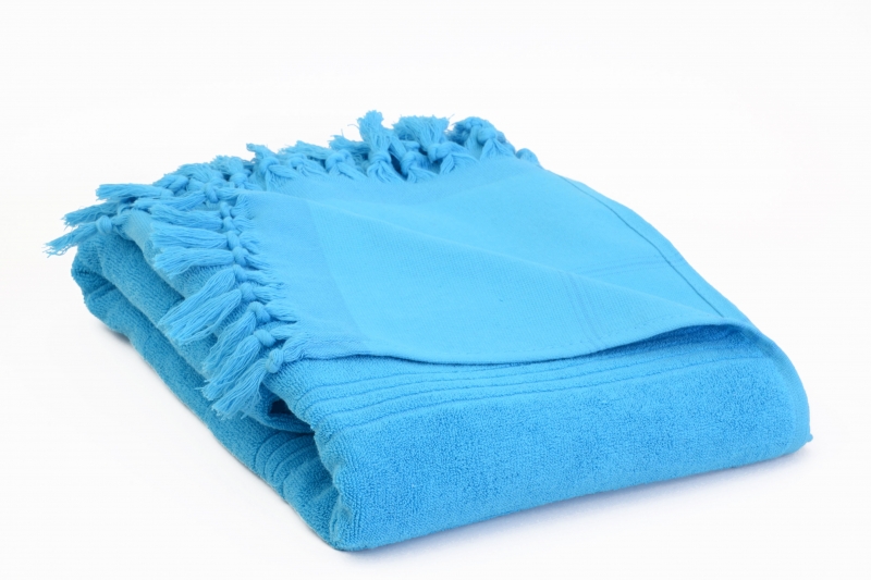 COLORED TOWEL