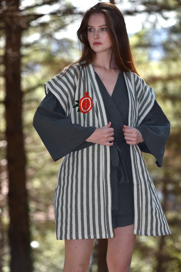 NAR SHORT SLEEVE KIMONO